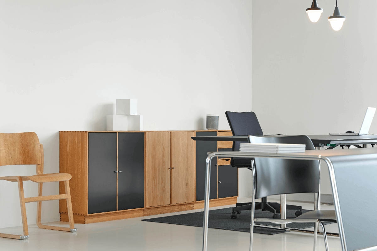 Create the ultimate office space look with pre-owned furniture